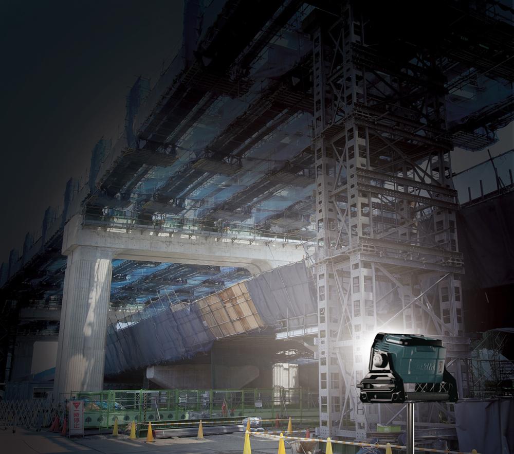 MAKITA Akku-Baustrahler, 96 LED´s